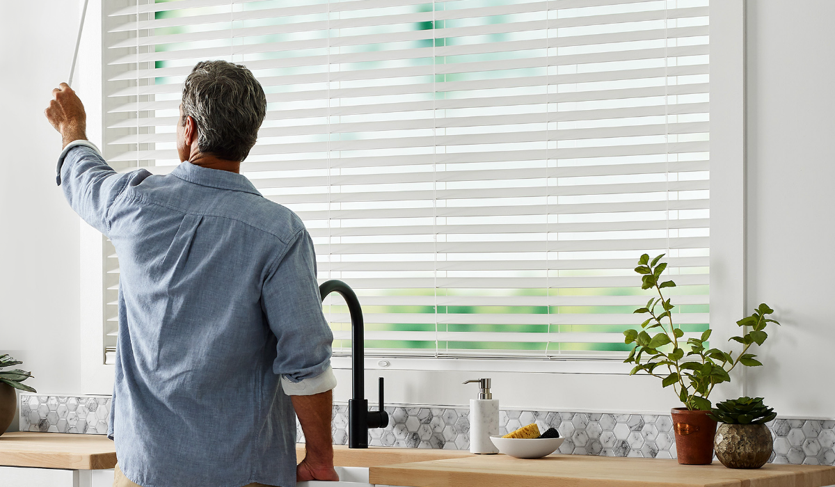 4 Things to Consider When Picking Kitchen Window Treatments